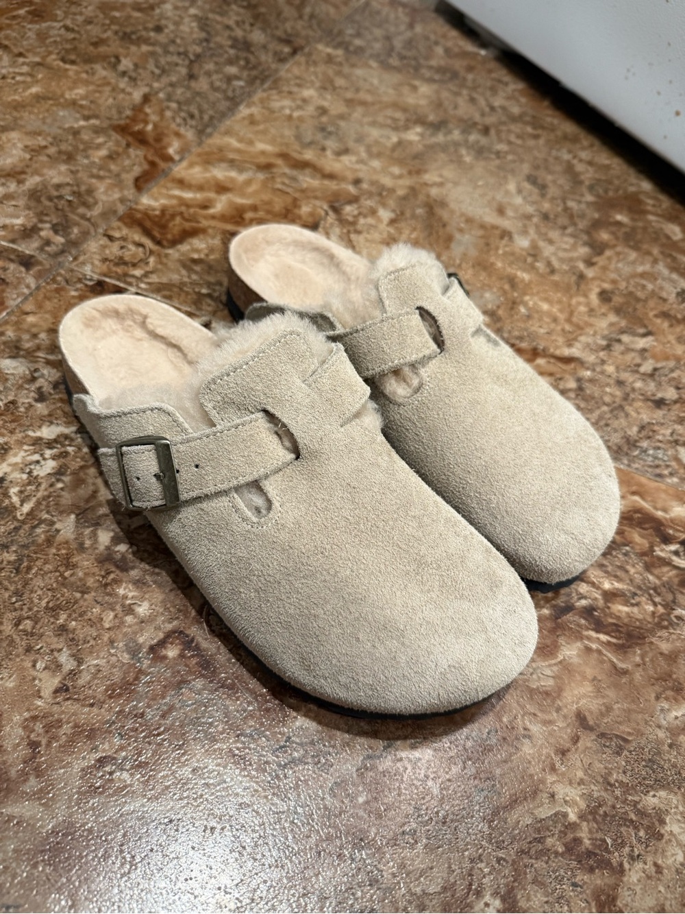 Birkenstock Suede Shearling-Lined Clog Mules - Light Taupe
